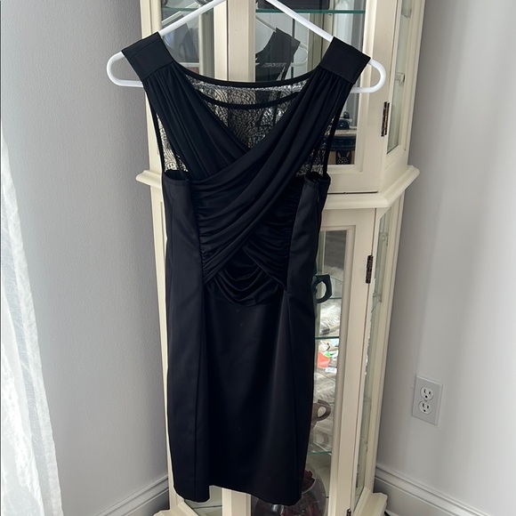Black satin mini with lace detail - Picture 2 of 6